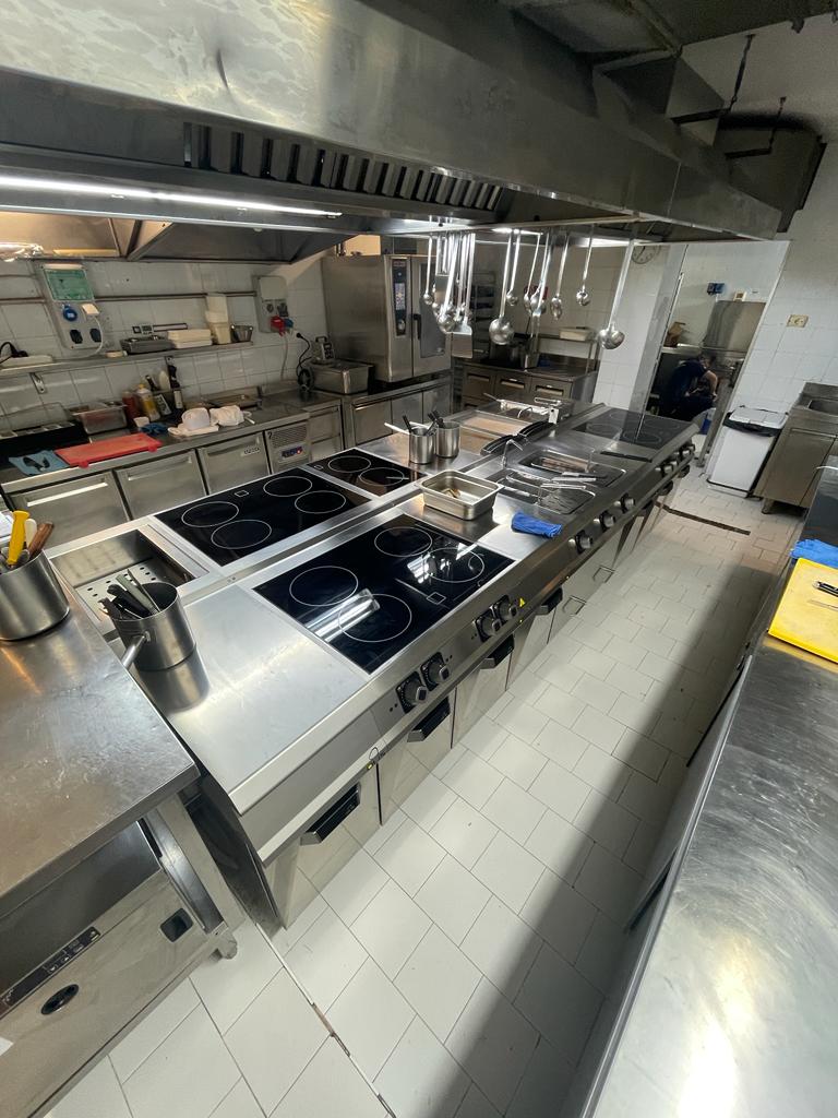 3a7fa9c5-1700-4567-bed2-e6e6885c09f6